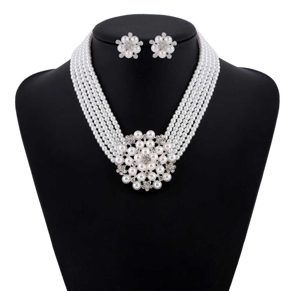 Women'S Accessories In The 1950S - Audrey Hepburn Set perhiasan Aksesori Perhiasan,