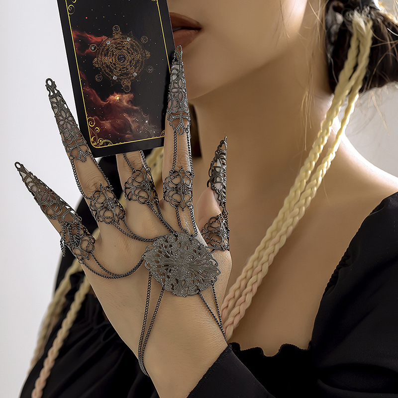 Gelang kuku Punk Goth Dubai ge - Women Accessories Dubai ulasan dan harga