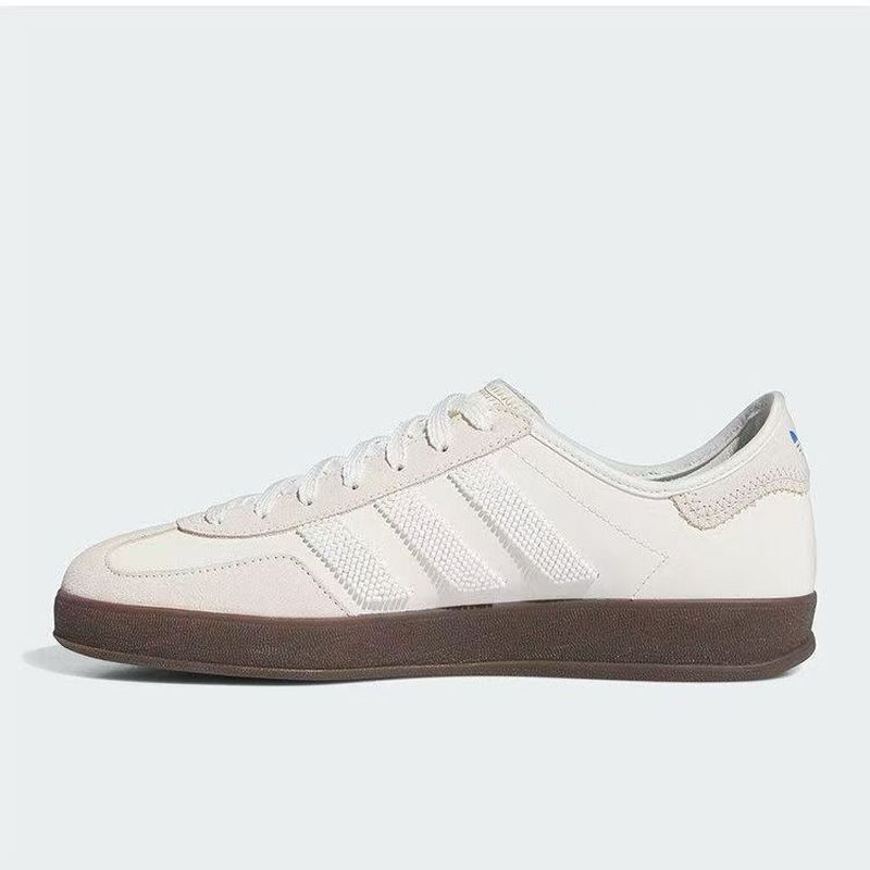 Sepatu wanita hasil kolaborasi - Adidas Shoes Gazelle ulasan dan harga