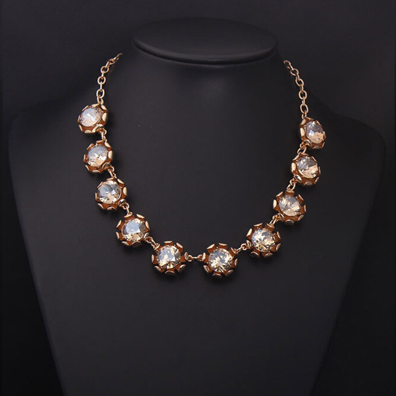 Kalung kristal mewah untuk wan - Women Accessories Dubai ulasan dan harga